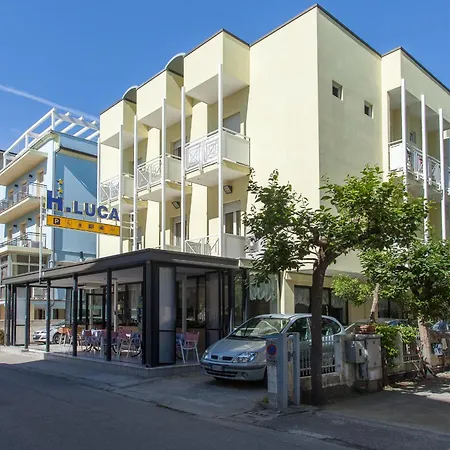 Hotel Luca 2*